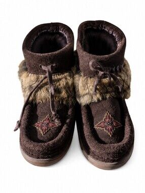 Manitobah Mukluks Women’s Brown Waterproof Fur Trim Boots Size 8